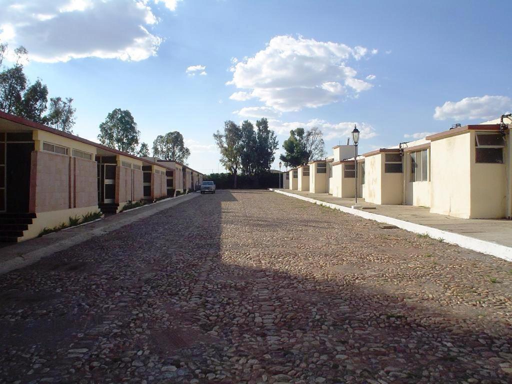 Motel La Fortuna Fresnillo Екстер'єр фото